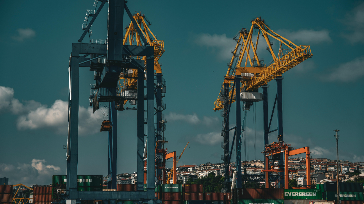 freight forwarders to Lae